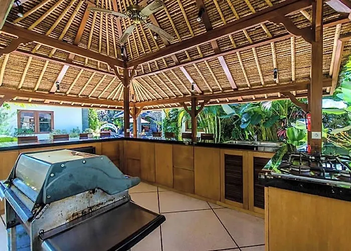 Luxury 4bedroom -villa Antan- فيلة سمينياك